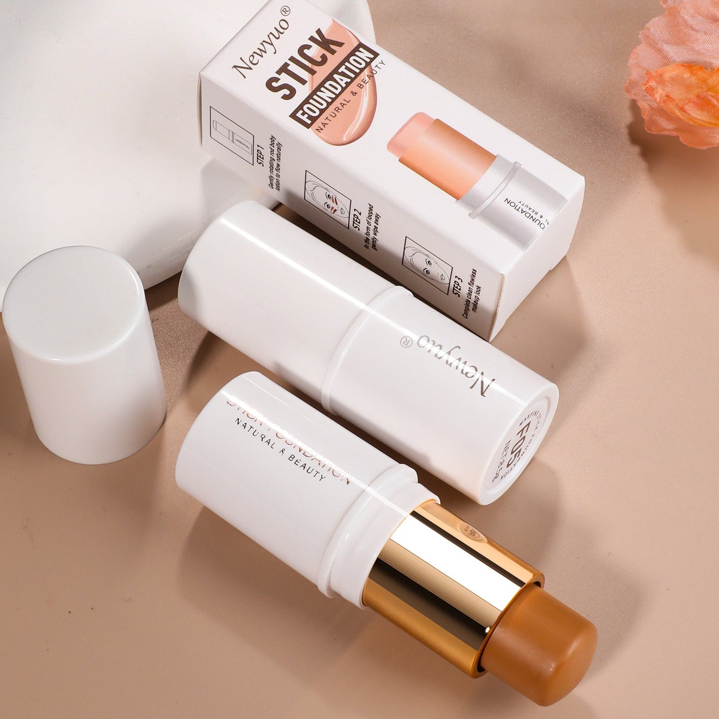 Newyuo Concealer Stick Foundation